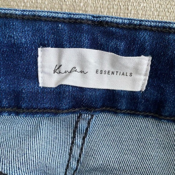 Kancan Jeans Women’s 25 Onyx Ultra High Rise Wide Flare Jean - Picture 4 of 11